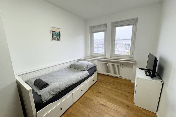 Ganze Wohnung, 3 Zimmer Wohnung mit Garten in Wuppertal, Bergisches Land