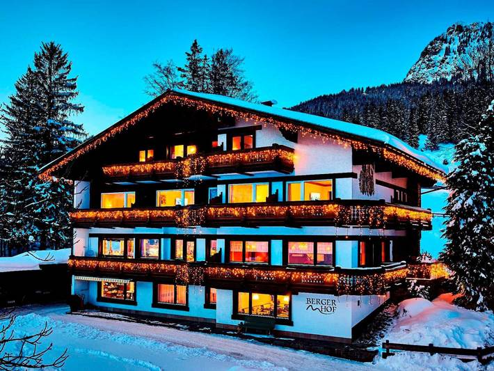 Hotel für 2 Personen, mit Garten und Balkon sowie Ausblick in Tannheim (Tirol) - 2