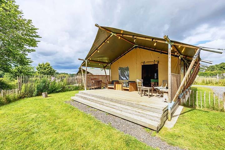Glamping for 6 people, with garden, with pets in Harrogate