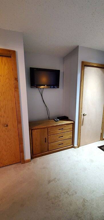 Vacation rental for 6 people, with sauna and pool as well as balcony and hot tub in Lake Michigan