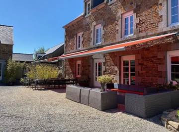 Maison De Vacances pour 31 Personnes dans Pleudihen-sur-Rance, Région de Dinan, Photo 4