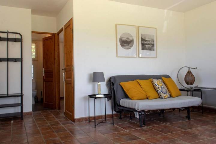 Gîte pour 4 personnes, avec jardin et vue à Saint-Martin-de-Crau - 4