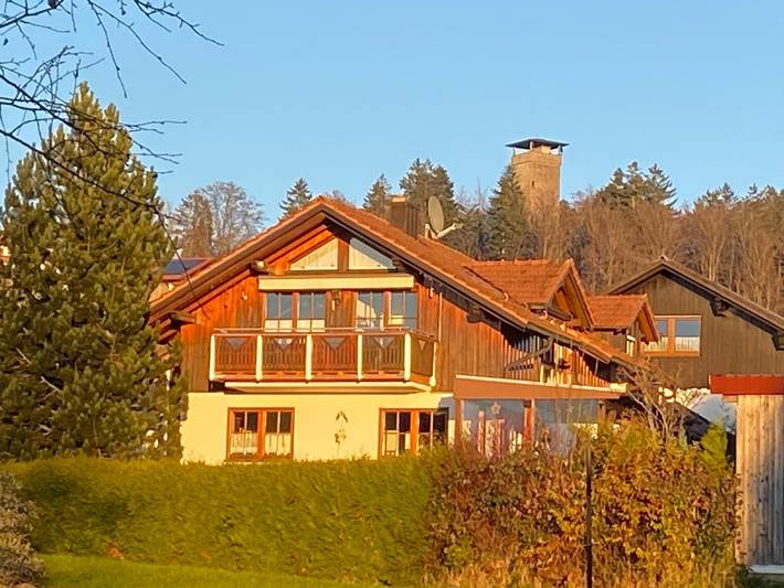 Ferienwohnung für 6 Personen, mit Balkon/Terrasse und Balkon sowie Garten