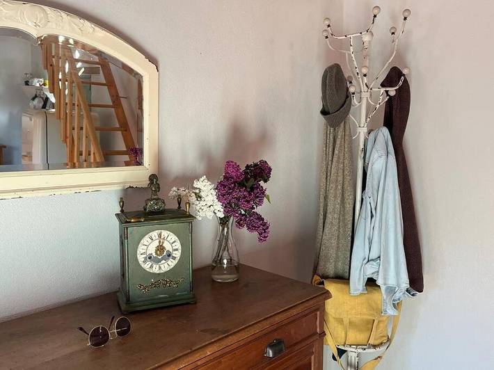 Location de vacances pour 2 personnes, avec vue ainsi que terrasse et jardin, animaux acceptés dans Haut Folin - 2