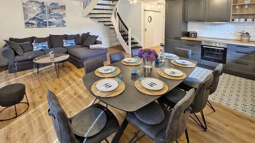 Ferienhaus für 8 Personen, mit Garten und Sauna, mit Haustier in Carolinensiel