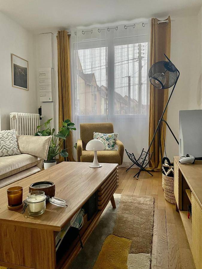 Appartement entier, One-Bedroom Apartment in Arnage, Sarthe