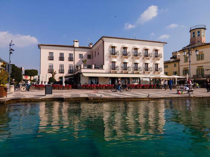Hôtel pour 2 personnes, avec Terrasse à Lazise
