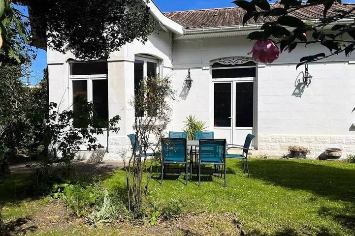 Villa pour 8 personnes dans Pereire