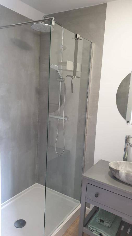 Location de vacances pour 6 personnes, avec jardin à Bazouges-la-Pérouse - 4