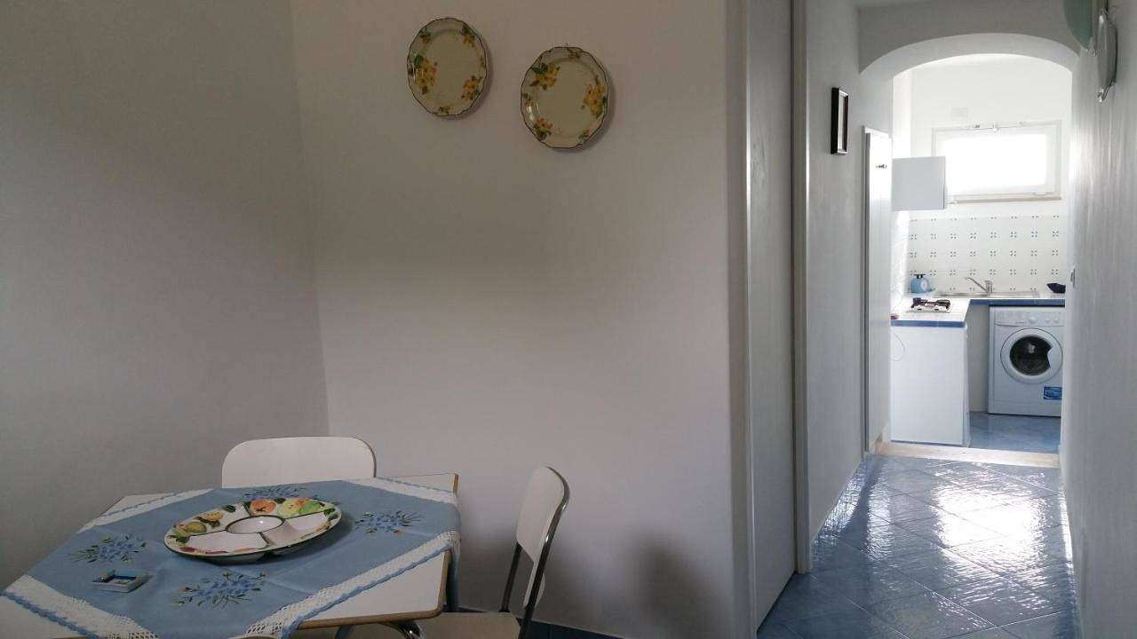 Apartamento entero, Studio Apartment with Sea View in Isla de Capri, Provincia de Nápoles