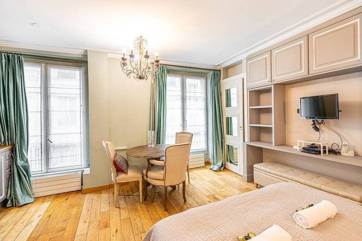 Estudio entero, GuestReady - Lux studio in Le Marais in Distrito 3, París