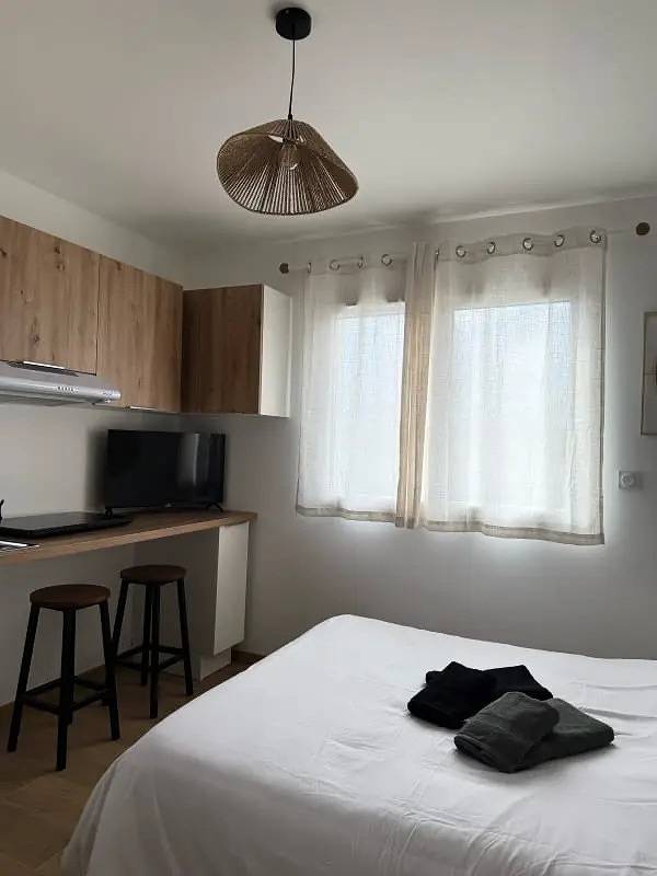 Entire apartment, Appartements pour 2 Personnes in Villenave-d'Ornon, Bordeaux region