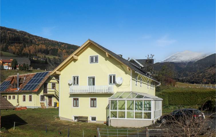 Ferienhaus für 10 Personen, mit Terrasse und Sauna in Oberwölz