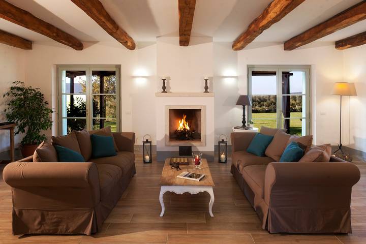 Podere La Sassicaia - Villa con piscina privata tra le colline toscane in Manciano (comune), Provincia di Grosseto