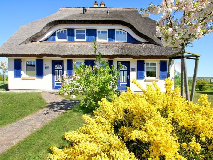 Ferienhaus für 6 Personen, mit Terrasse und Garten in Gager