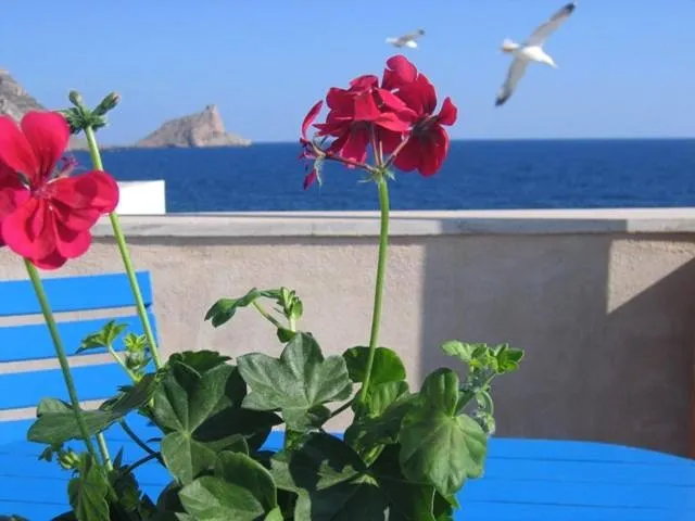 Holiday home for 6 people, with terrace and view - 1