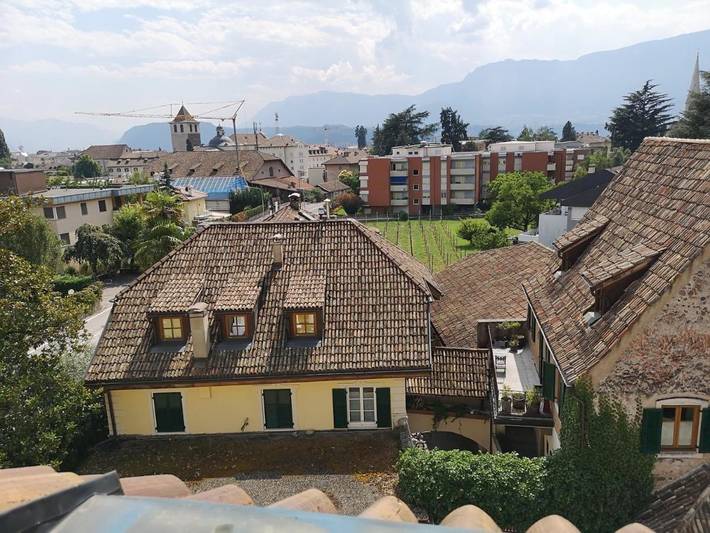 Ferienwohnung für 5 Personen, mit Ausblick in Bozen