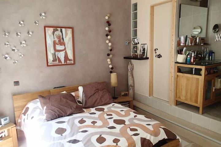 Location de vacances pour 5 personnes, avec terrasse et jardin à Poulx - 2