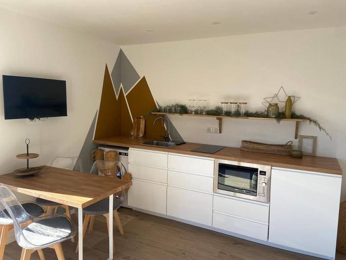 Gîte pour 4 personnes, avec vue et terrasse ainsi que jardin et vue sur le lac à Chorges - 3