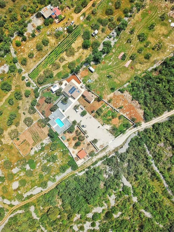 Villa pour 8 personnes, avec jardin et piscine, animaux acceptés à Tribunj - 4