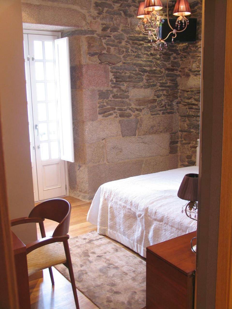 Hotel Casa de Caldelas in Castro Caldelas, Reserva da Biosfera Ribeira Sacra e Serras do Oribio e Courel