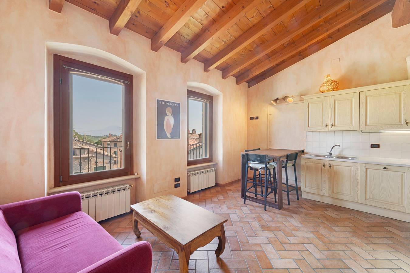 Geheel appartement, Appartement 'Casa Dolca La Torre' met Uitzicht op het Meer, Wi-Fi en Airconditioning in Pozzolengo, Gardameer