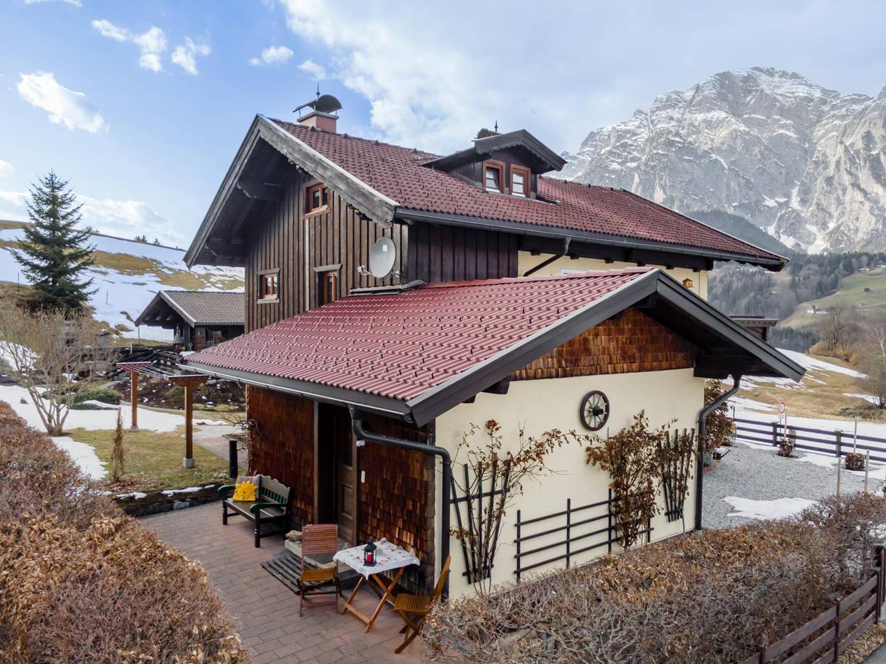 Klein huis in Salzburger Land met bergzicht in Leogang, Pinzgau