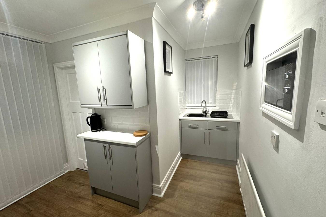 Entire holiday apartment, Kentmere Apartment - Sleeps 4 - Pet friendly in Newcastle upon Tyne, North East England