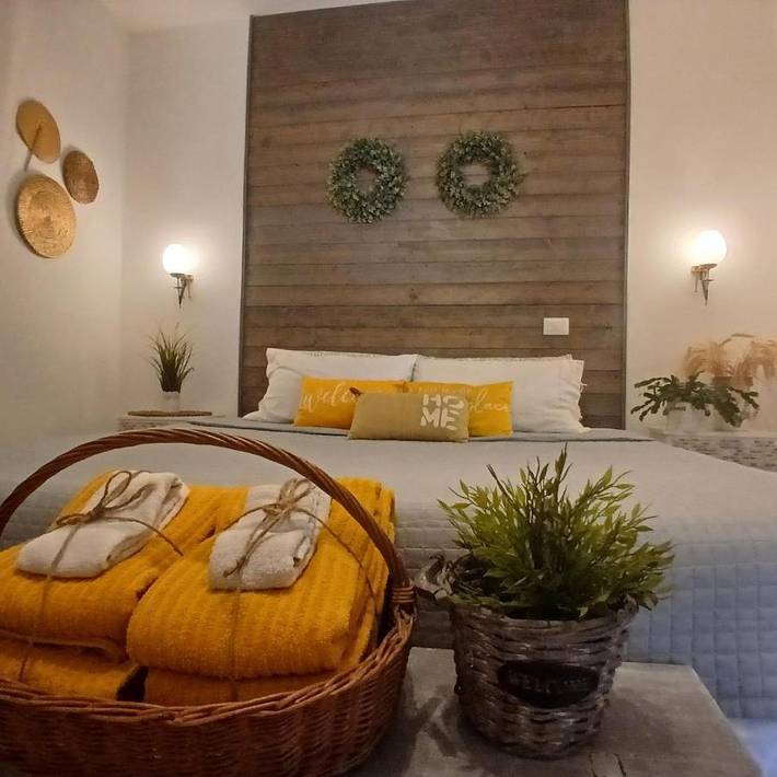 Ferienwohnung für 4 Personen, mit Balkon und Terrasse sowie Seeblick und Ausblick in Porto Ceresio - 3