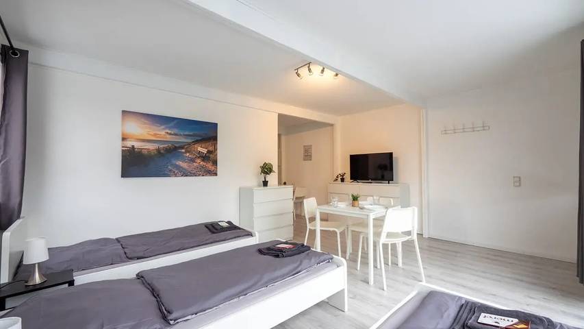 Ferienwohnung für 5 Personen, mit Garten in Ahrensburg - 2