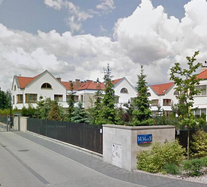 Apartament wakacyjny dla 16 osób, z Jacuzzi i Taras oraz Ogród i Sauna w Wilanów