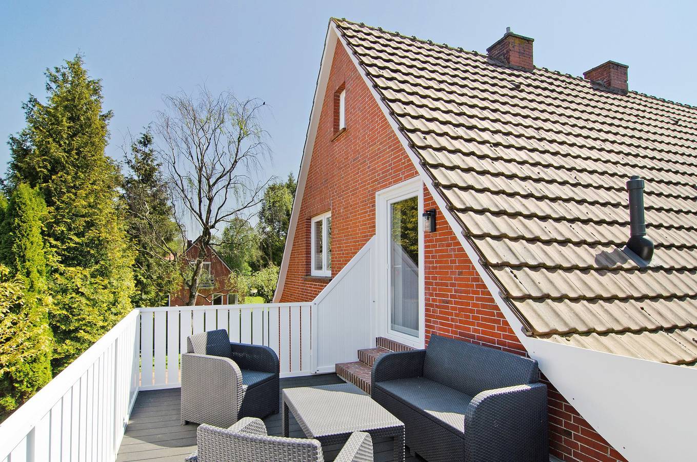 Ferienhaus 'Am Nordrevier' mit Privatterrasse, Balkon und Wlan in Lütetsburg, Norden und Umgebung