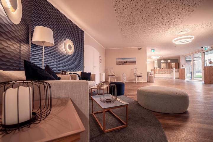 Hotel für 2 Personen, mit Terrasse und Garten in Sande