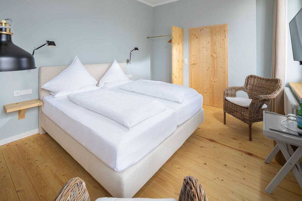 Comfort Double Room - Logierhaus Oystercatcher in Norderney