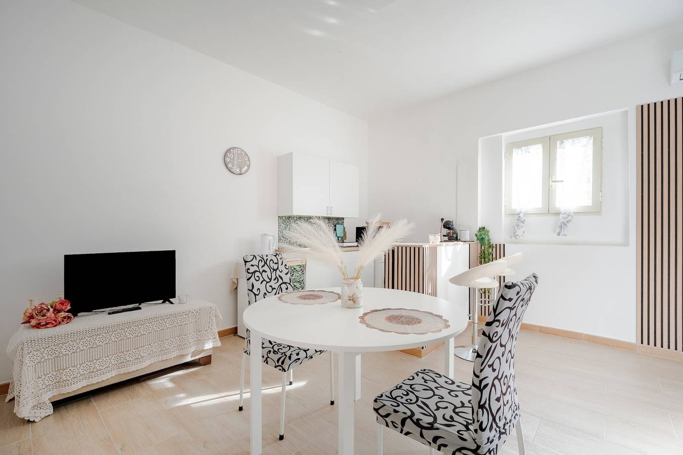 Holiday Home 'Miro’ House' with Wi-Fi and Air Conditioning in Bari, Bari Province