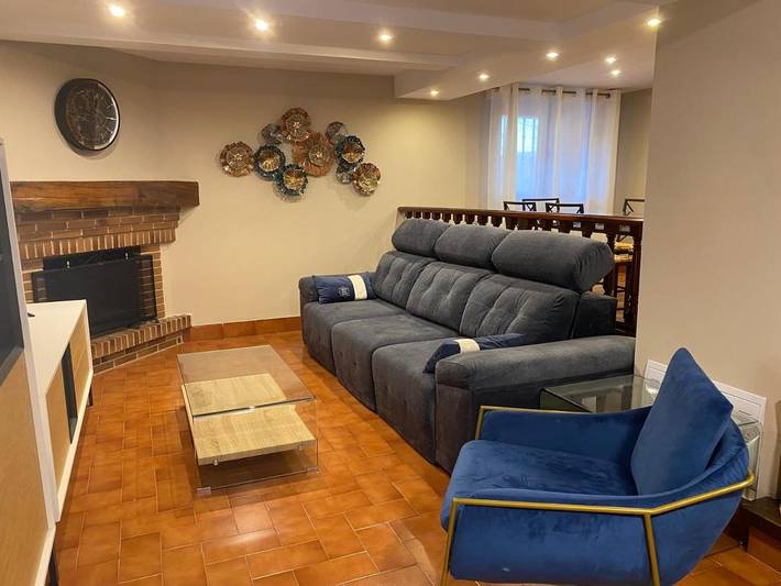 Casa de vacaciones para 16 personas, con balcón y vistas en Rioja Alta - 4