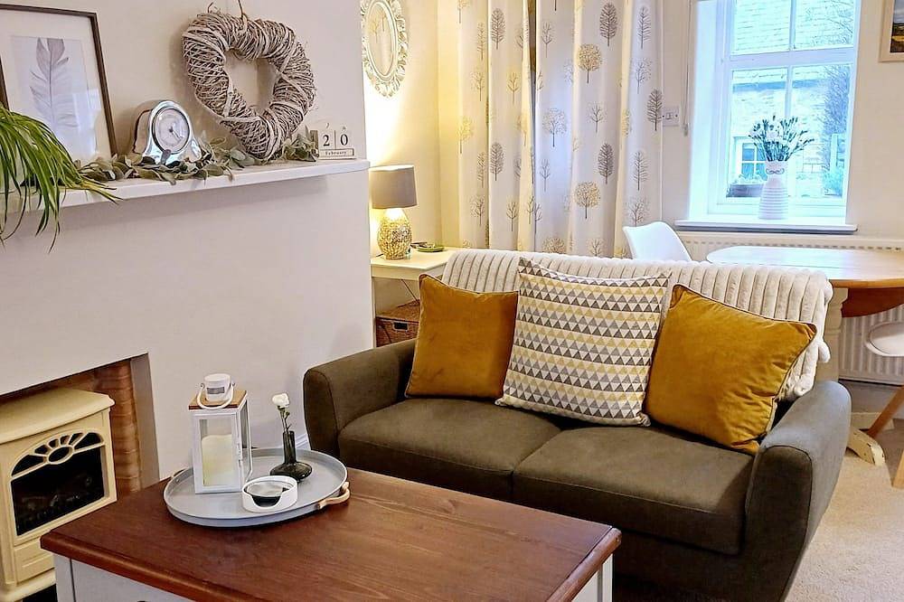 The Nest- Charming one bedroom cosy cottage in central Melrose, Scottish Borders in Melrose, Scottish Borders