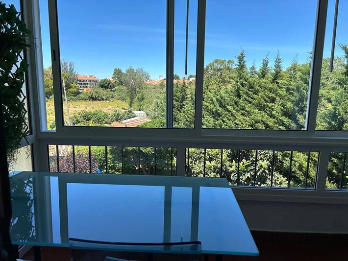 Maison d’hôte pour 2 personnes, avec Balcon et Terrasse ainsi que Jardin et Vue à Estoril