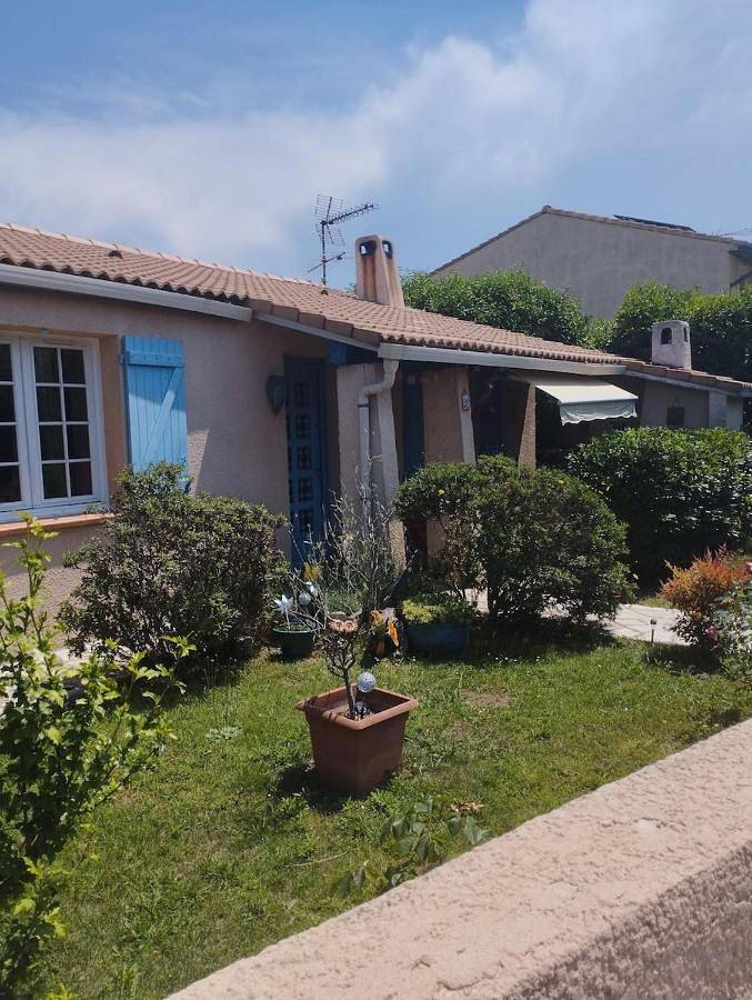 Villa pour 6 personnes, avec Terrasse et Jardin à Lunel