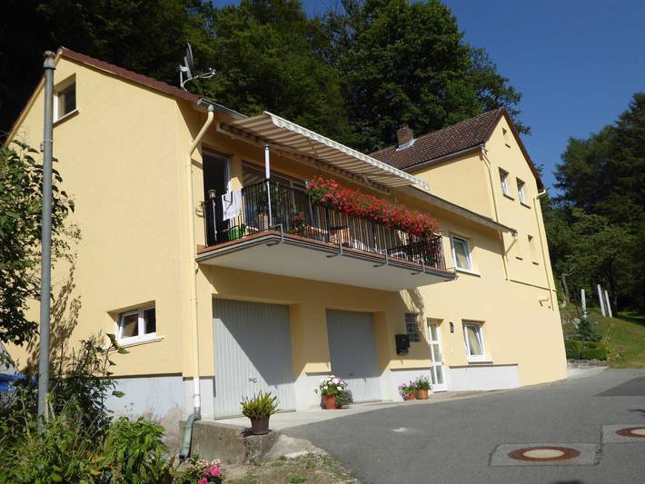 Ferienhaus für 6 Personen, mit Ausblick und Balkon sowie Garten, kinderfreundlich in Modautal