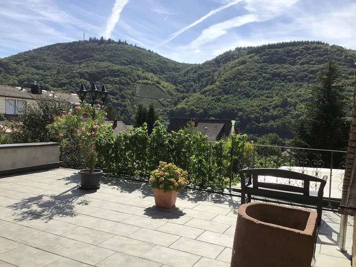 Ferienwohnung für 2 Personen, mit Terrasse an der Mosel