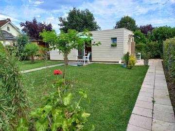 Gîte pour 2 personnes, avec jardin et terrasse dans le Lot
