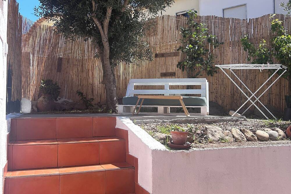 Entire vacation home with garden- Casa Brisa in Lourinhã, Lissabon Distrikt