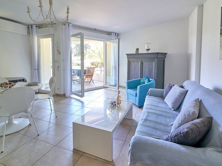 Gîte pour 4 personnes, avec terrasse dans Boulouris - 4