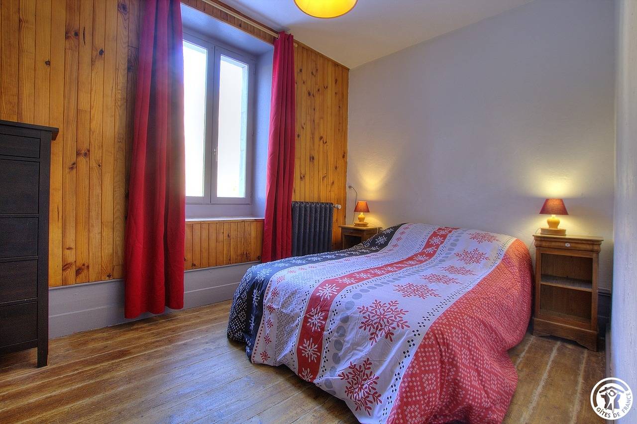 Les Aventurines in Mijoux, Regionaler Naturpark Hochjura