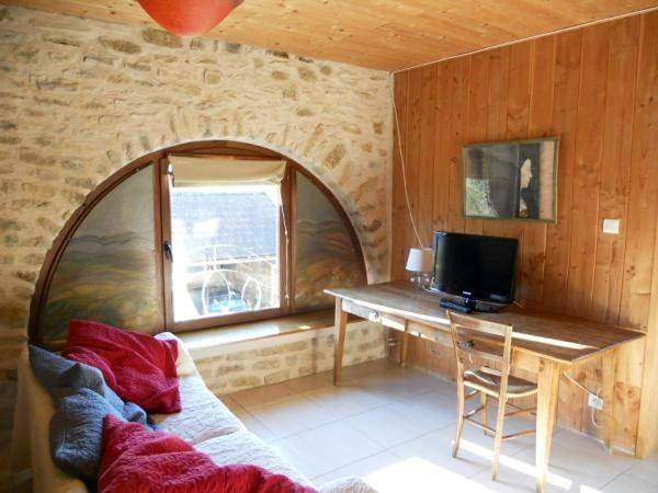 Hôtel pour 5 personnes, avec terrasse et jardin ainsi que sauna et jacuzzi, animaux acceptés dans Parc de l'Auxois - 4
