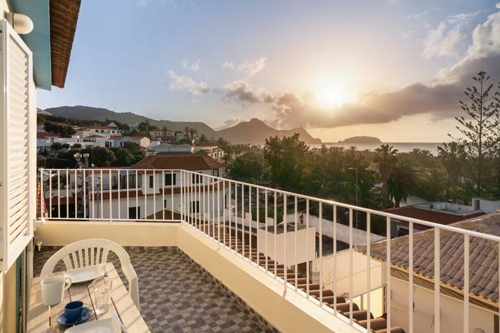 Ganze Wohnung, Fontinha I - Ruhiger Rückzugsort in Strandnähe. in Porto Santo, Madeira