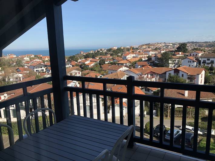 Ganze Wohnung, Appartement accueillant à Guéthary : Terrasse, Piscine collective, Proche Plage in Guéthary, Bayonne und Umgebung