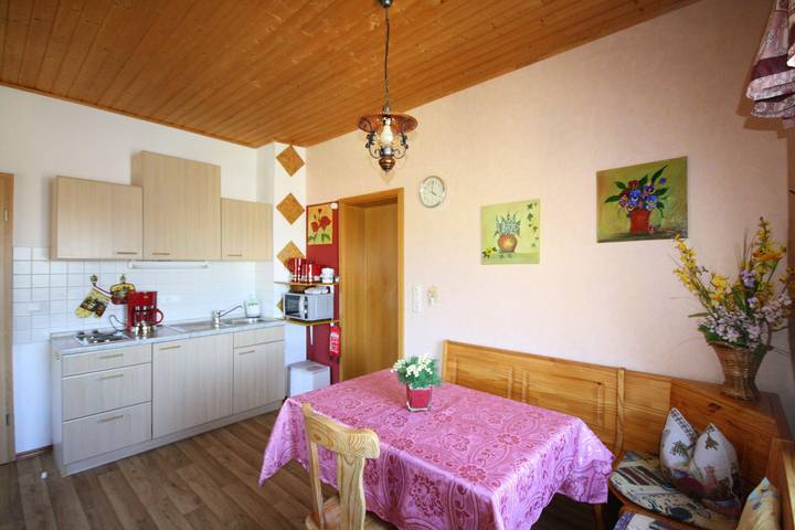Ferienwohnung für 3 Personen, mit Garten in Sehmatal - 3