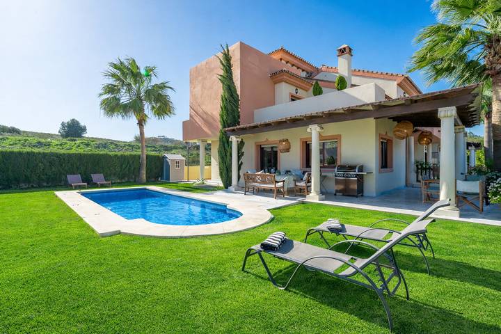 Ferienhaus für 8 Personen, mit Terrasse und Garten - 1